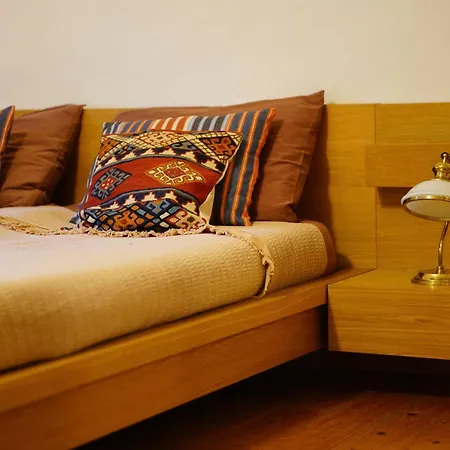 Stones And Pines Apartman Varallo