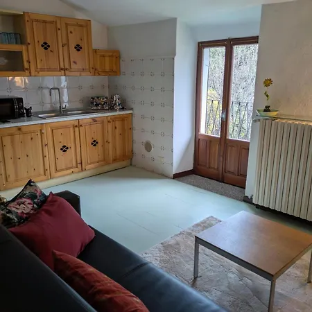 Apartman Stones And Pines Varallo